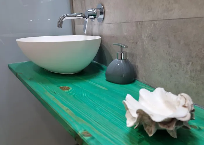 Cathedral And Castle * Burgo