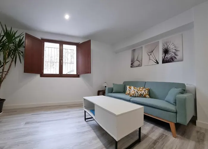 Cathedral And Castle Apartment Burgos