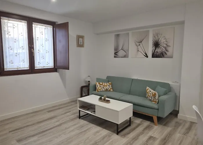 Apartment Cathedral And Castle Burgos